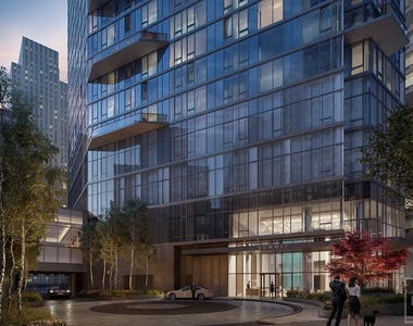 East 44th Street - Photo Thumbnail 15