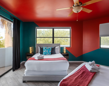 4021 N 75th Street - Photo Thumbnail 4