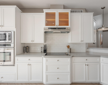 4021 N 75th Street - Photo Thumbnail 8