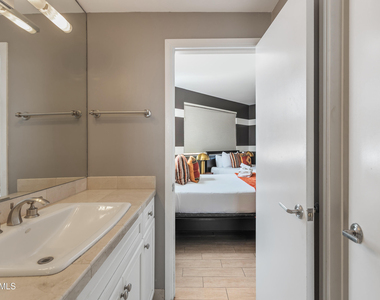 4021 N 75th Street - Photo Thumbnail 28