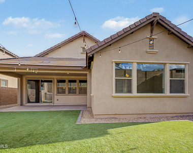 6954 W Maya Way - Photo Thumbnail 35