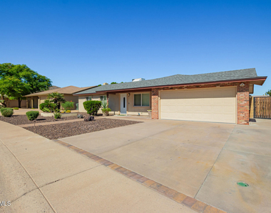 11825 S Coconino Street - Photo Thumbnail 1