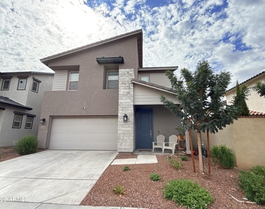 20849 W Hubbell Street - Photo Thumbnail 17