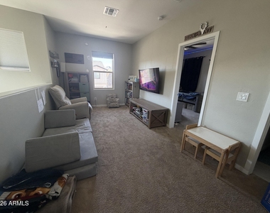 20849 W Hubbell Street - Photo Thumbnail 8
