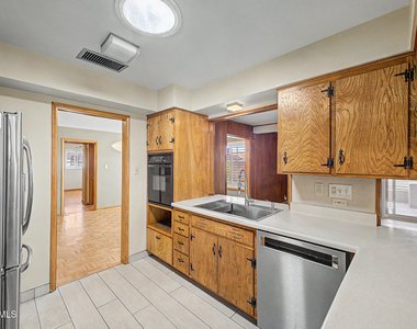 1707 W Coolidge Street - Photo Thumbnail 14