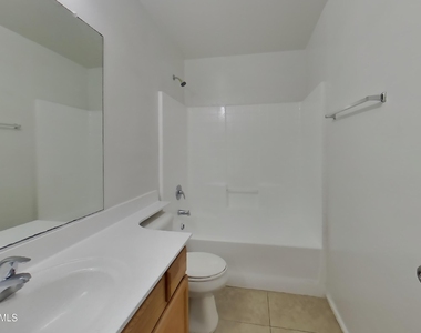 8006 W Pima Street - Photo Thumbnail 12