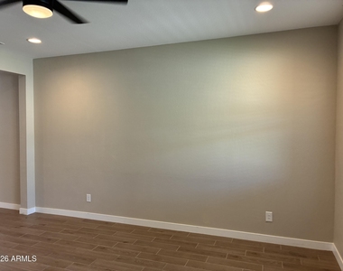 17296 W Valentine Street - Photo Thumbnail 11
