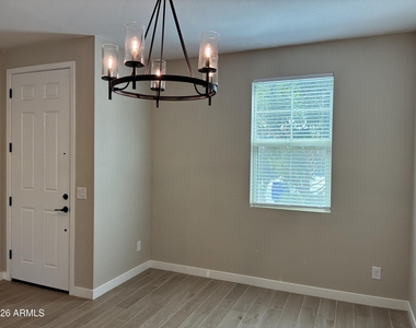 17296 W Valentine Street - Photo Thumbnail 4