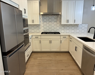 17296 W Valentine Street - Photo Thumbnail 8