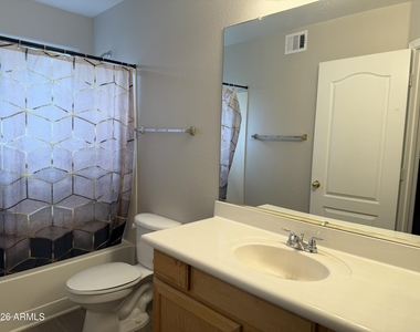 2706 N 111th Lane - Photo Thumbnail 41