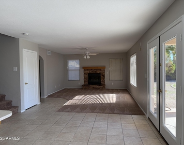 2706 N 111th Lane - Photo Thumbnail 5