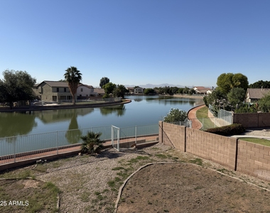 2706 N 111th Lane - Photo Thumbnail 14