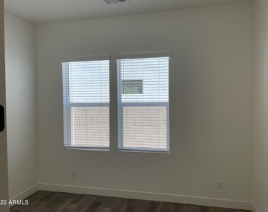 17250 W Edinburg Street - Photo Thumbnail 23