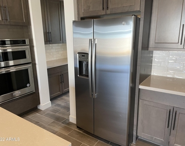 17250 W Edinburg Street - Photo Thumbnail 7