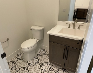17250 W Edinburg Street - Photo Thumbnail 27