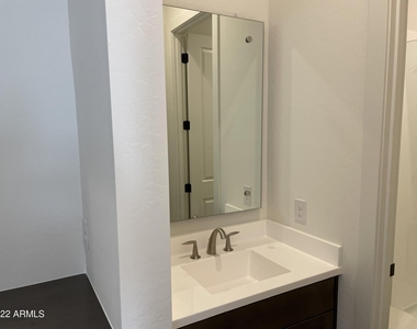 17250 W Edinburg Street - Photo Thumbnail 20
