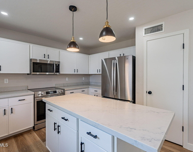 15885 W Apache Street - Photo Thumbnail 20