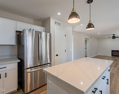 15885 W Apache Street - Photo Thumbnail 22