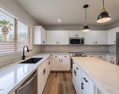 15885 W Apache Street - Photo Thumbnail 21