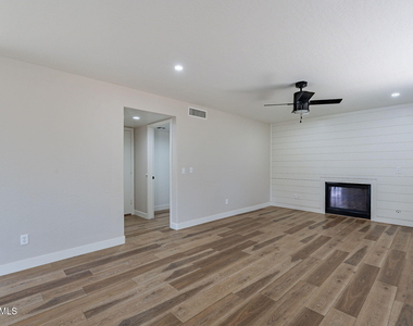 15885 W Apache Street - Photo Thumbnail 15