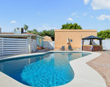 2929 N 55th Place - Photo Thumbnail 63