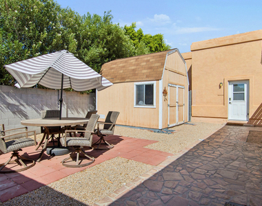 2929 N 55th Place - Photo Thumbnail 65