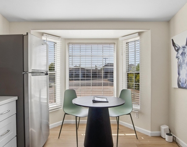 2929 N 55th Place - Photo Thumbnail 49