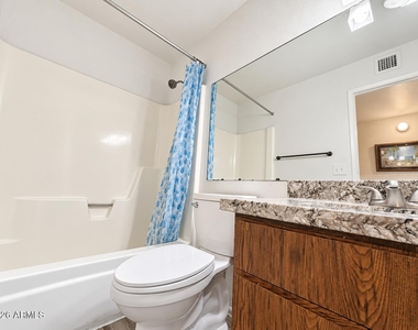 5934 N 48th Lane - Photo Thumbnail 14