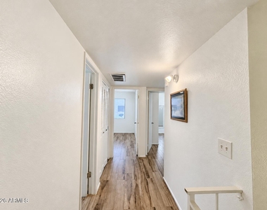 5934 N 48th Lane - Photo Thumbnail 13
