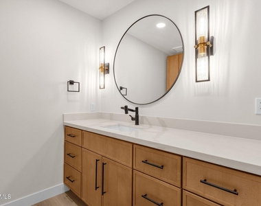10080 E Mountainview Lake Drive - Photo Thumbnail 35