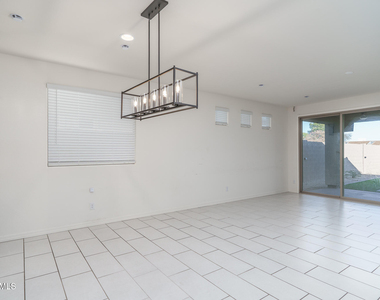 15011 N 55th Drive - Photo Thumbnail 7