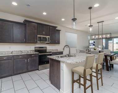 15011 N 55th Drive - Photo Thumbnail 1