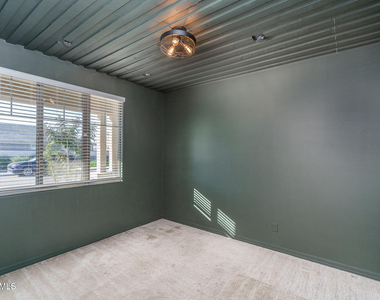 15011 N 55th Drive - Photo Thumbnail 24