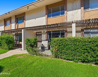 4701 N 68th Street - Photo Thumbnail 15