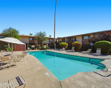 4701 N 68th Street - Photo Thumbnail 18