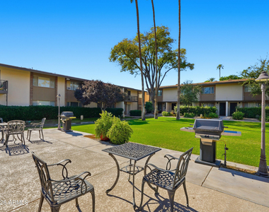 4701 N 68th Street - Photo Thumbnail 17