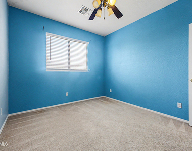 11755 W Hopi Street - Photo Thumbnail 27