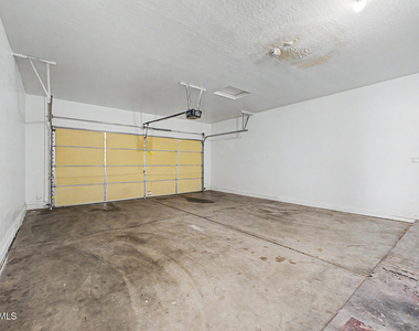 11755 W Hopi Street - Photo Thumbnail 31