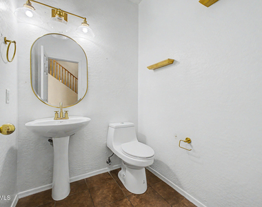 11755 W Hopi Street - Photo Thumbnail 13