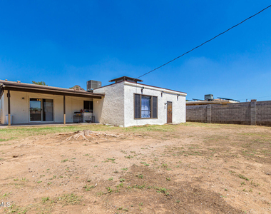 1407 E El Camino Drive - Photo Thumbnail 31