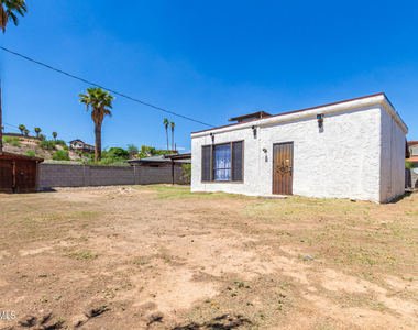 1407 E El Camino Drive - Photo Thumbnail 29