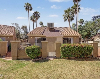 7040 W Olive Avenue - Photo Thumbnail 1