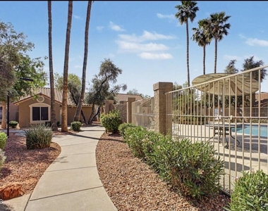 7040 W Olive Avenue - Photo Thumbnail 21
