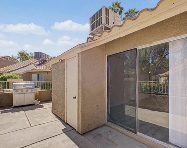 7040 W Olive Avenue - Photo Thumbnail 20