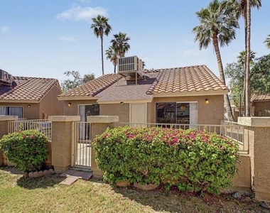 7040 W Olive Avenue - Photo Thumbnail 23