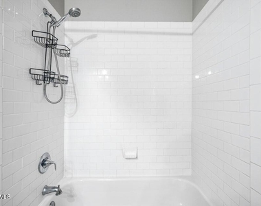 9231 W Salter Drive - Photo Thumbnail 8