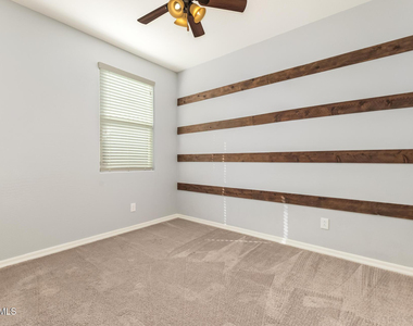 2057 W Kenton Way - Photo Thumbnail 22