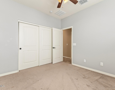 2057 W Kenton Way - Photo Thumbnail 23