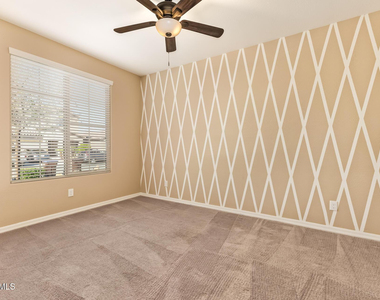 2057 W Kenton Way - Photo Thumbnail 19
