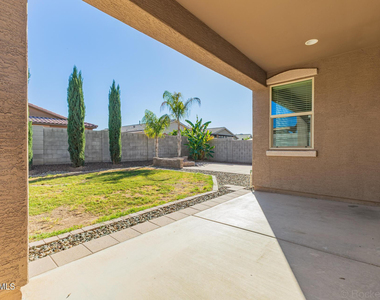 2057 W Kenton Way - Photo Thumbnail 28